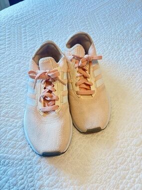 Adidas Women Size 8.5 Light Pink Athletic Sneakers with White Stripes